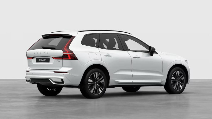 Volvo XC60 T6 AWD AUT DARK PLUS