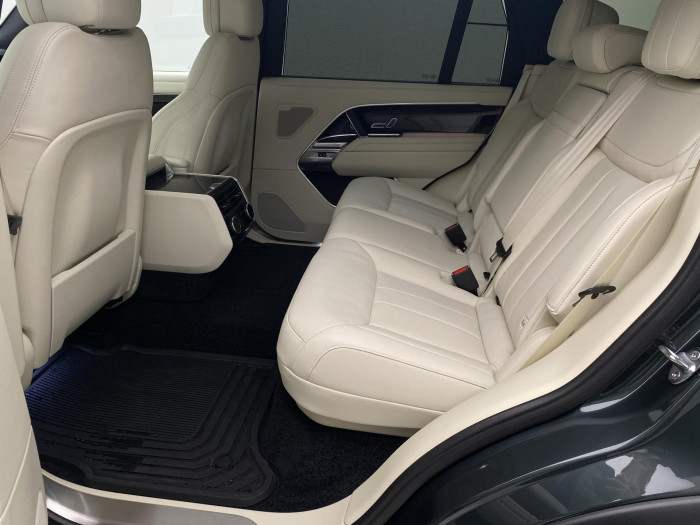 Land Rover Range Rover D350 HSE LWB AUT CZ 1.maj. 3.0 d