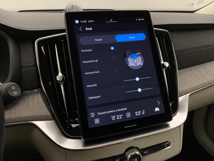 Volvo XC90 T8 AWD RECHARGE DARK ULTRA 7m