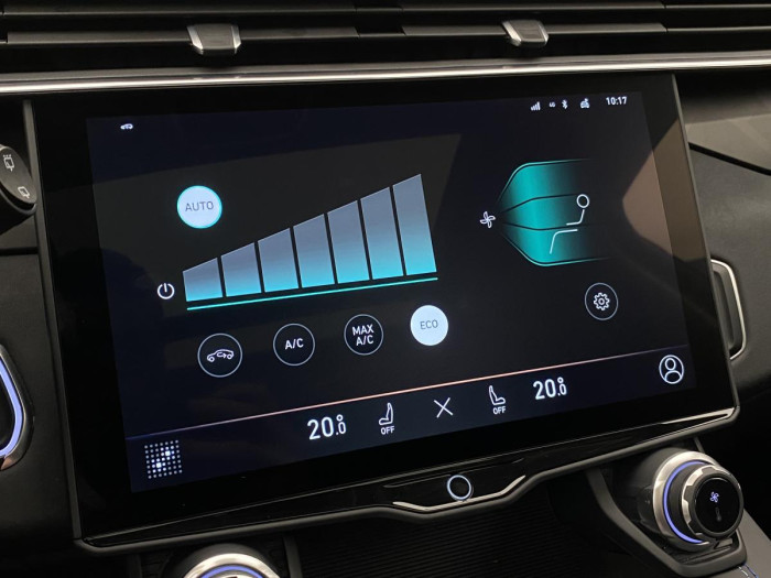 Lynk & Co 01 PHEV DCT AUT REZERVACE