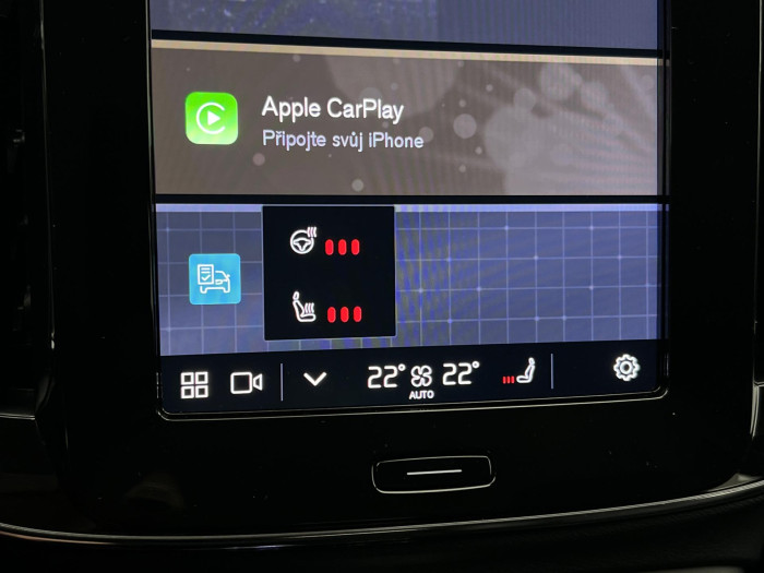 Volvo XC40 B4 PLUS BRIGHT AUT CZ