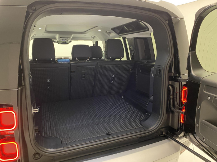 Land Rover Defender 110 D200 S AWD AUT 3.0 d