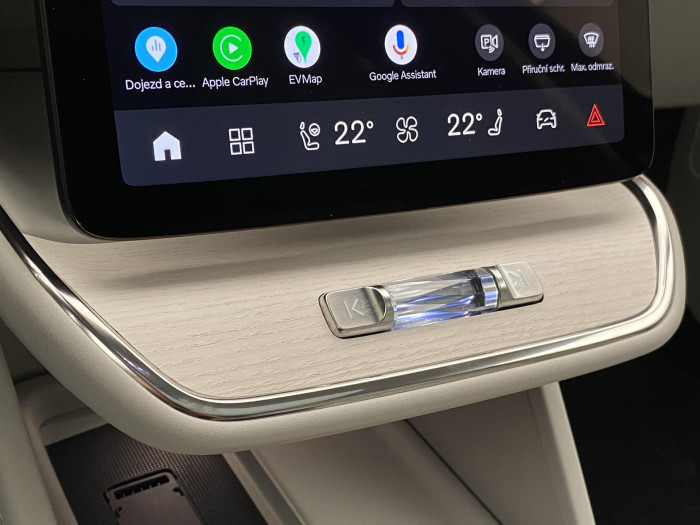 Volvo ES90 PURE ELECTRIC ULTRA