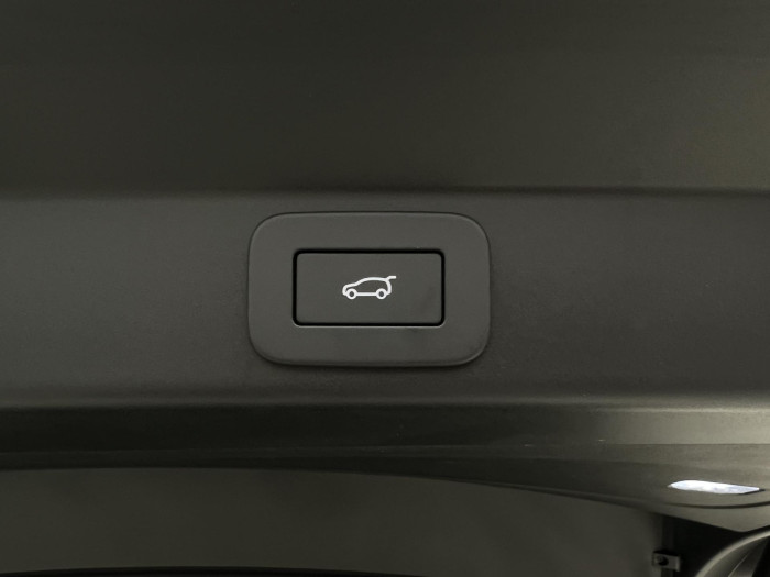 Land Rover Range Rover Sport D350 AUTOBIOGRAPHY REZERVACE 3.0 d