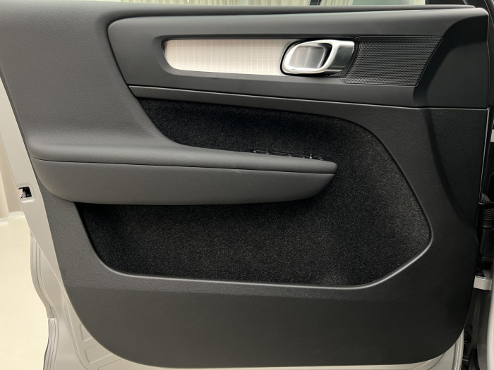 Volvo XC40 B4 CORE AUT 1.maj.