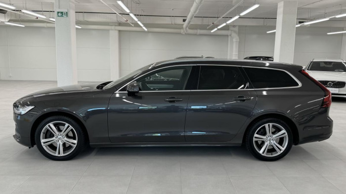 Volvo V90 B4 MOMENTUM PRO AUT 2.0 Momentum