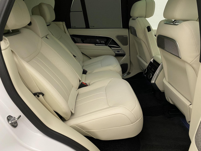 Land Rover Range Rover P530 AUTOBIOGRAPHY REZERVACE