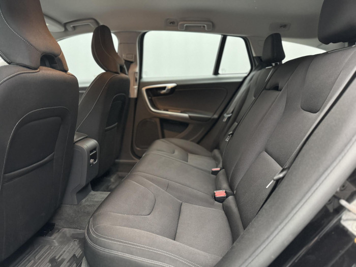 Volvo V60 D4 NAVIGACE CZ 2.0 d