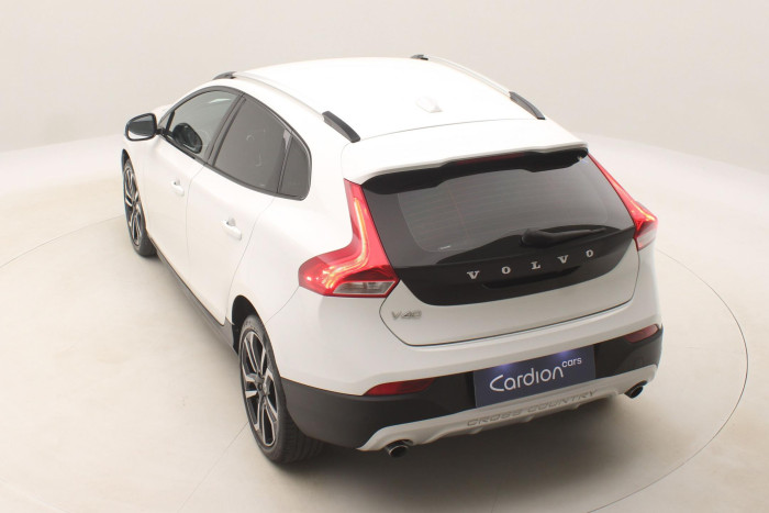 Volvo V40 CC T3 SUMMUM AUT CZ REZERVACE 1.5 CC CC Summum