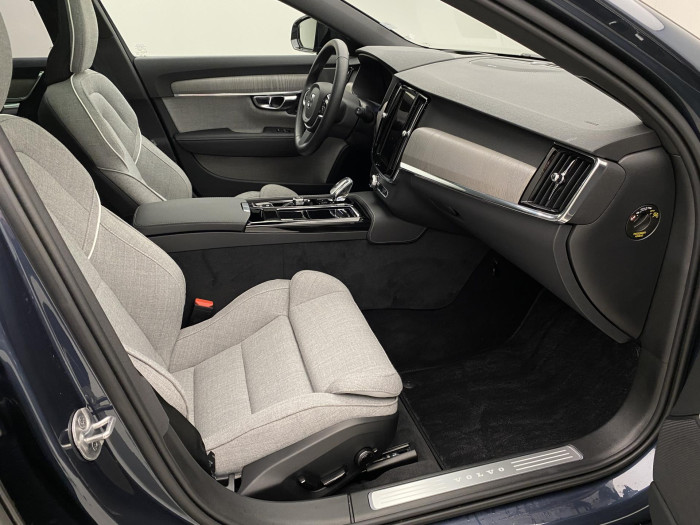 Volvo V90 T6 AWD DARK PLUS AUT