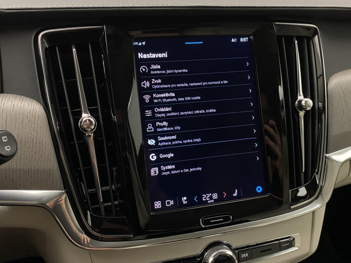 Volvo V90 T6 AWD Plug-in BRIGHT PLUS
