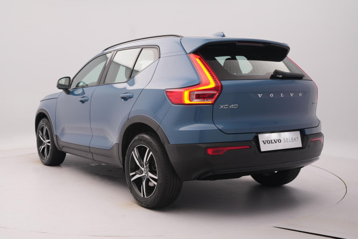 Volvo XC40 B3 DARK PLUS CZ 1.maj