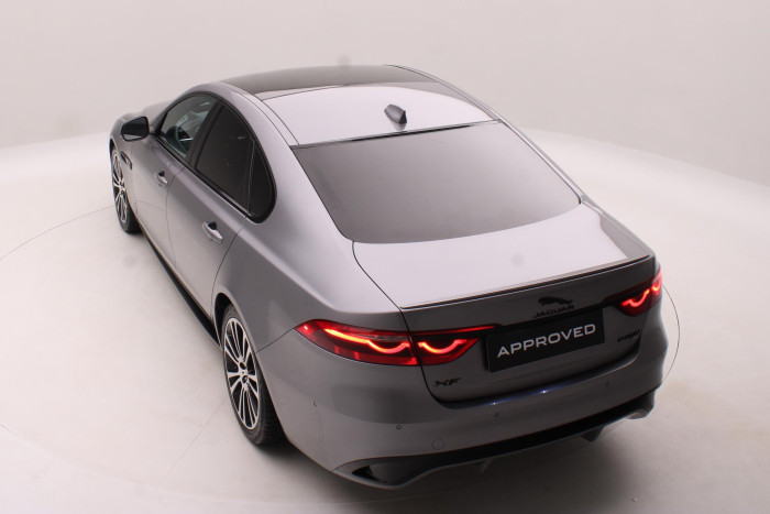 Jaguar XF D200 R-DYNAMIC SE AWD AUT 2.0 d Dynamic SE