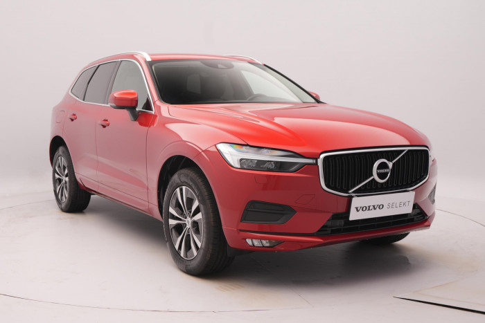 Volvo XC60 B4 AWD MOMENTUM PRO CZ 2.0 Momentum