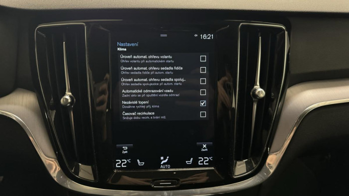 Volvo V60 D3 MOMENTUM REZERVACE 2.0 d Momentum