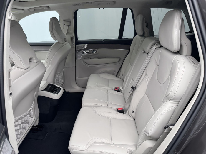 Volvo XC90 B5 AWD AUT BRIGHT ULTRA 7 míst
