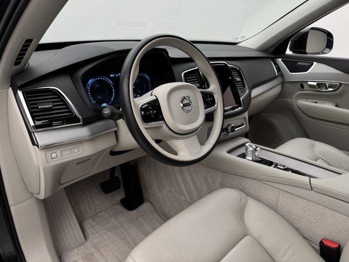 Volvo XC90 T8 TWIN ENGINE INSCRIPTION CZ