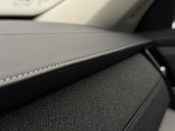 Volvo XC90 T8 AWD RECHARGE DARK PLUS 7m