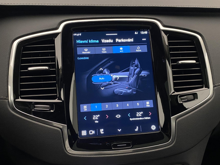 Volvo XC90 B5 AWD ULTIMATE DARK CZ 7míst