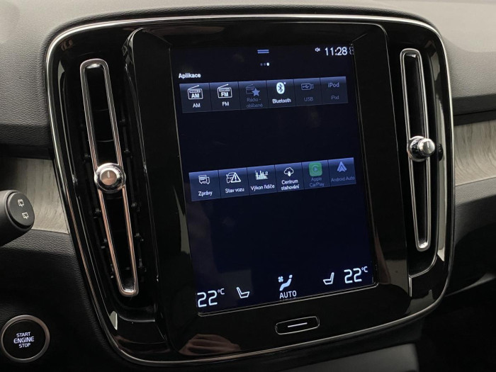 Volvo XC40 D3 INSCRIPTION AUT REZERVACE 2.0 d