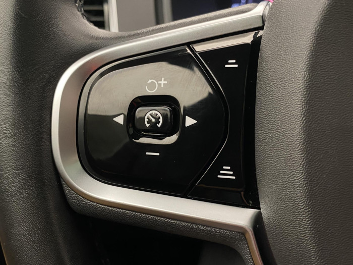 Volvo XC90 B5 AWD BRIGHT ULTRA CZ 7m