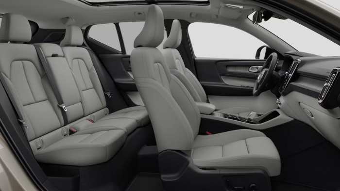 Volvo XC40 B4 AUT DARK ULTRA