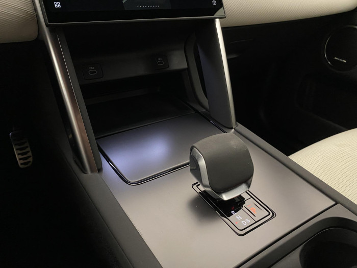 Land Rover Discovery Sport D200 R-DYNAMIC SE AWD AUT 2.0 d Dynamic SE