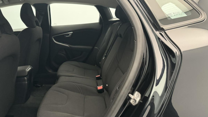 Volvo V40 D2 KINETIC NAVIGACE 1.6 d