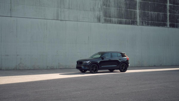 Volvo XC40 B3 AUT PLUS BLACK EDITION 2.0 Plus Edition