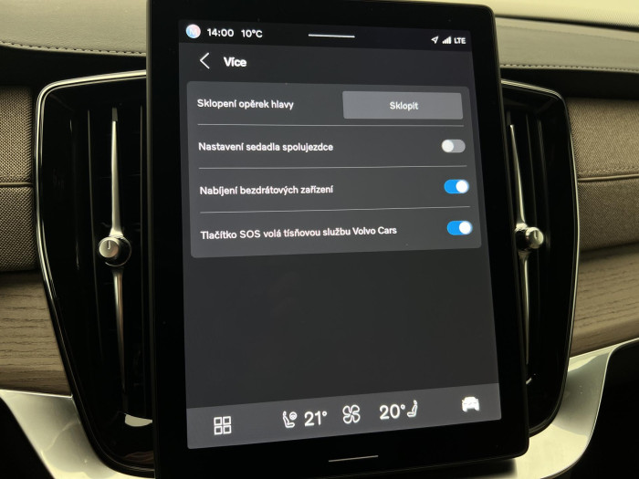 Volvo XC90 T8 AWD RECHARGE ULTRA DARK CZ