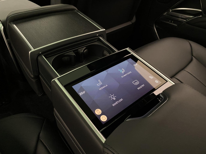 Land Rover Range Rover P530 AUTOBIOGRAPHY REZERVACE