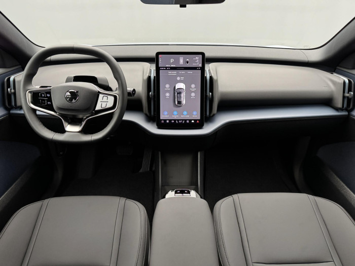 Volvo EX30 PURE ELECTRIC EXTENDED CORE