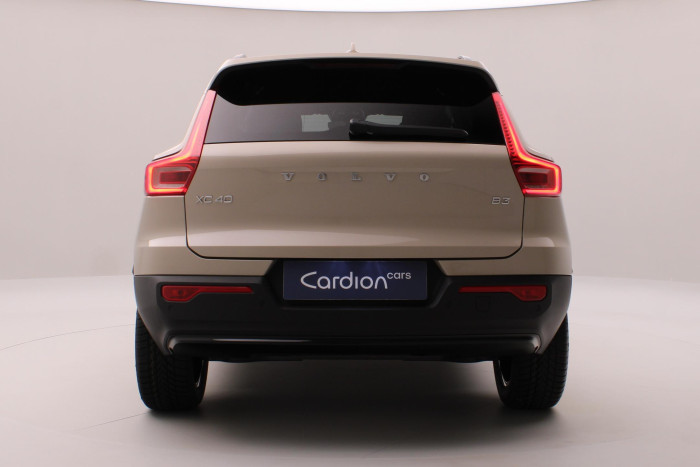 Volvo XC40 B3 AUT DARK PLUS