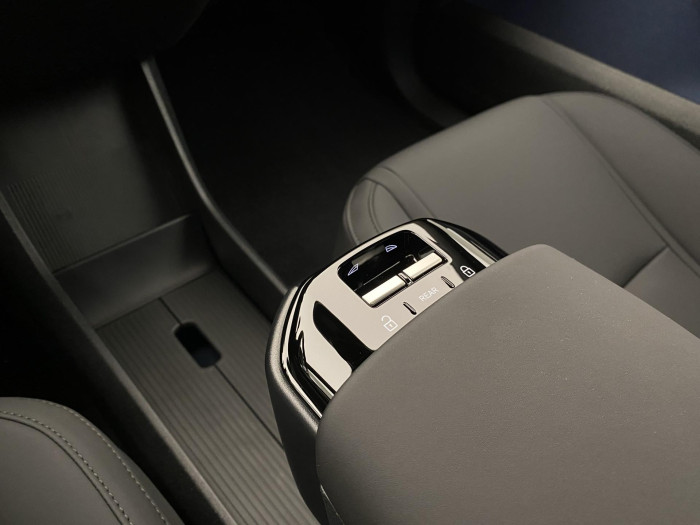 Volvo EX30 PURE ELECTRIC SINGLE PLUS