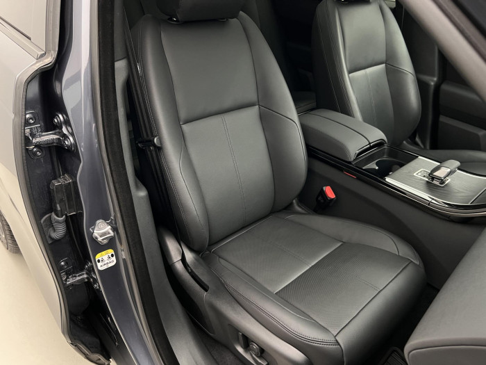 Land Rover Range Rover Velar P250 DYNAMIC SE AWD AUT CZ 2.0 Dynamic SE