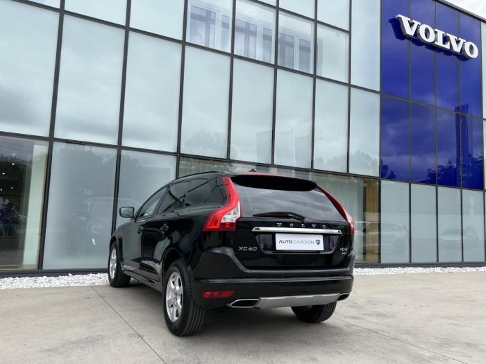 Volvo XC60 D4 AWD NAVIGACE Aut CZ 2.4 d