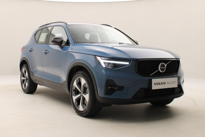Volvo XC40 B4 ULTIMATE DARK AUT CZ