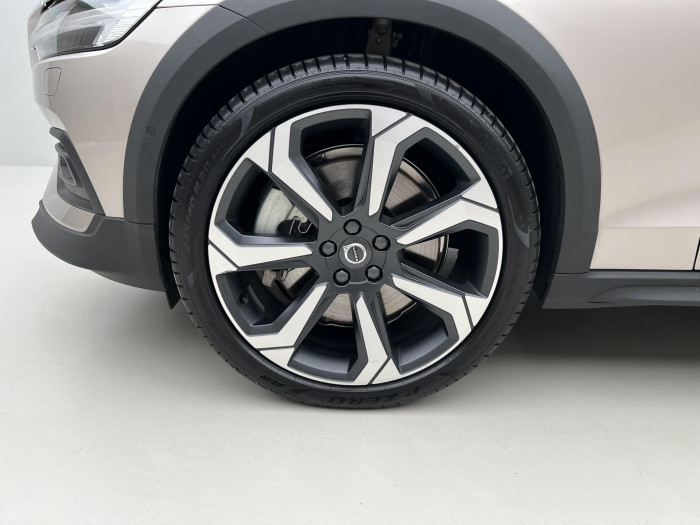 Volvo V60 CC B5 AWD ULTIMATE BRIGHT AUT 2.0 CC CC