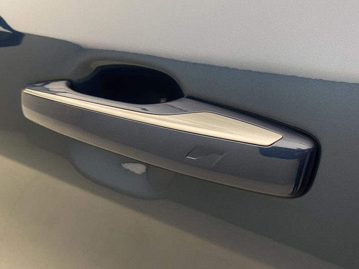 Lynk & Co 01 PHEV DCT AUT 1.maj.