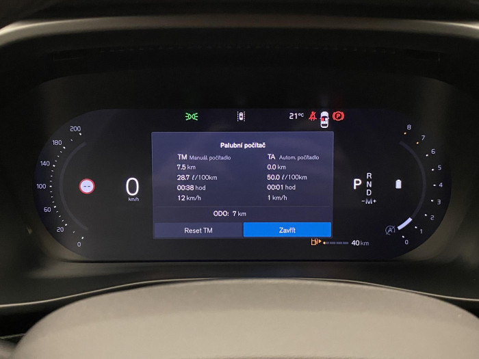 Volvo XC40 B3 AUT DARK PLUS