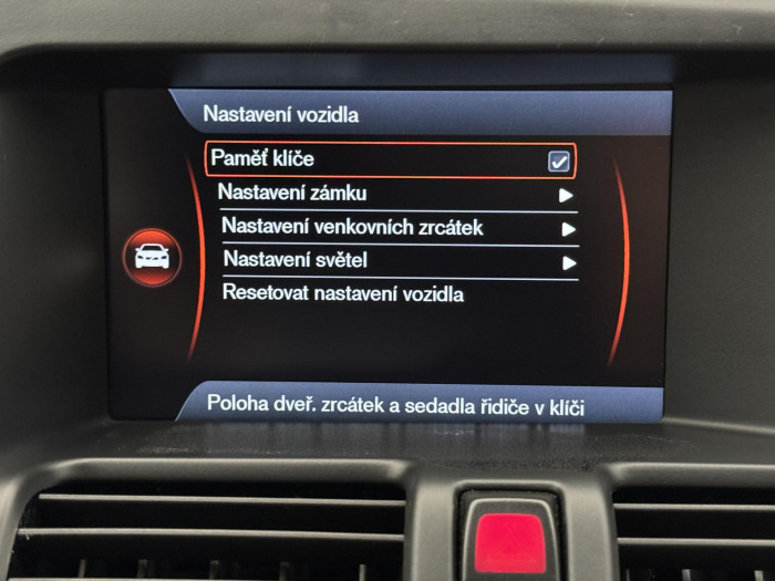 Volvo XC60 3.2 AWD MOMENTUM AUT 3.2 Momentum