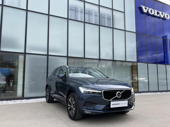 Volvo XC60 B4 MOMENTUM Aut 2.0 Momentum