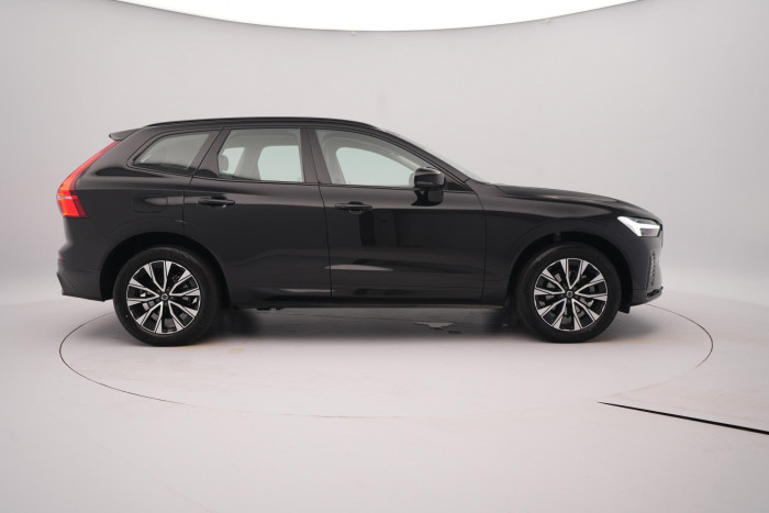 Volvo XC60 B5 AWD PLUS DARK AUT CZ 1.maj.
