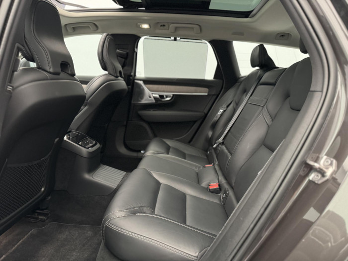 Volvo V90 T8 AWD RECHARGE INSCRIPTION