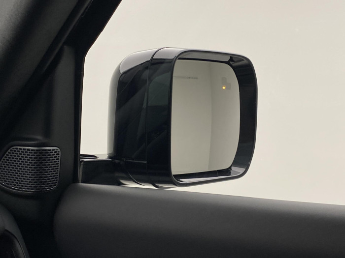 Land Rover Defender 110 P400 X-DYNAMIC HSE AWD CZ 3.0 Dynamic