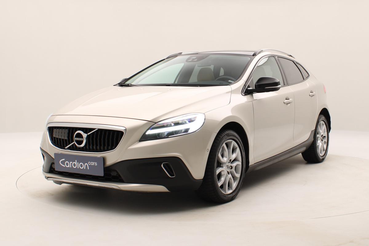 Volvo V40 CC T3 INSCRIPTION REZERVACE 1.5 CC CC