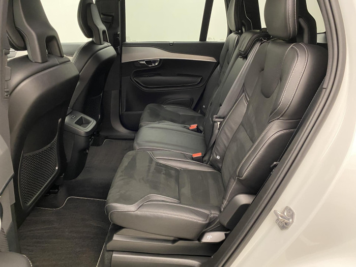 Volvo XC90 B5 AWD R-DESIGN AUT CZ