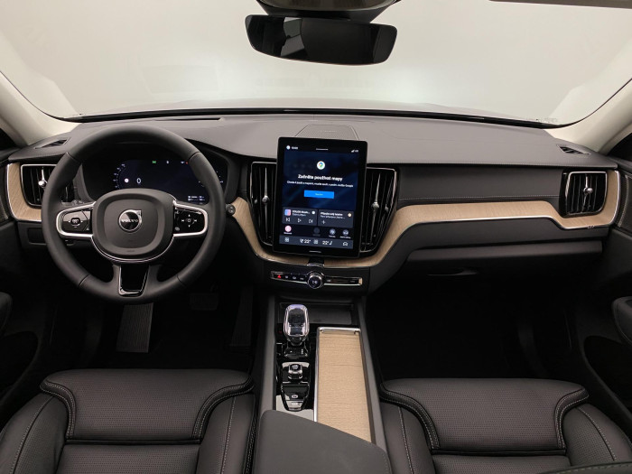 Volvo XC60 T6 AWD AUT DARK ULTRA