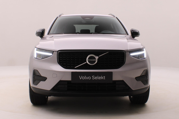 Volvo XC40 B3 DARK PLUS AUT CZ