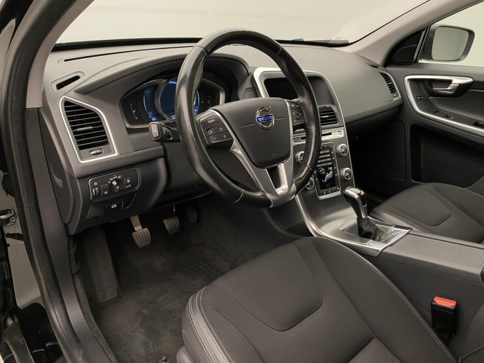 Volvo XC60 D3 MOMENTUM 2.0 d Momentum